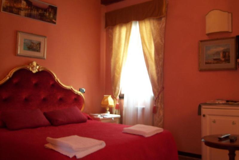 Alloggi Serena 2* Veneza