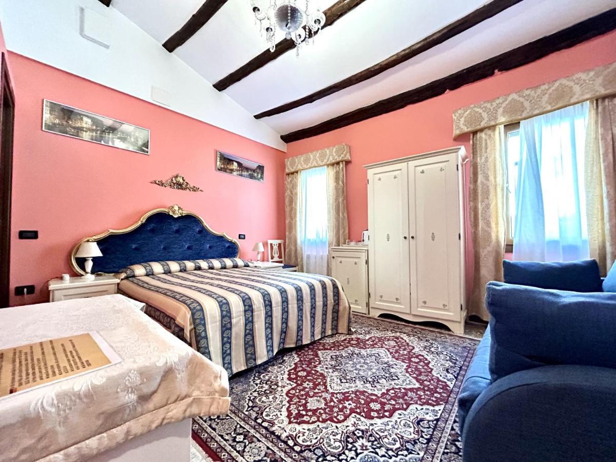 Bed & Breakfast Alloggi Serena Venezia