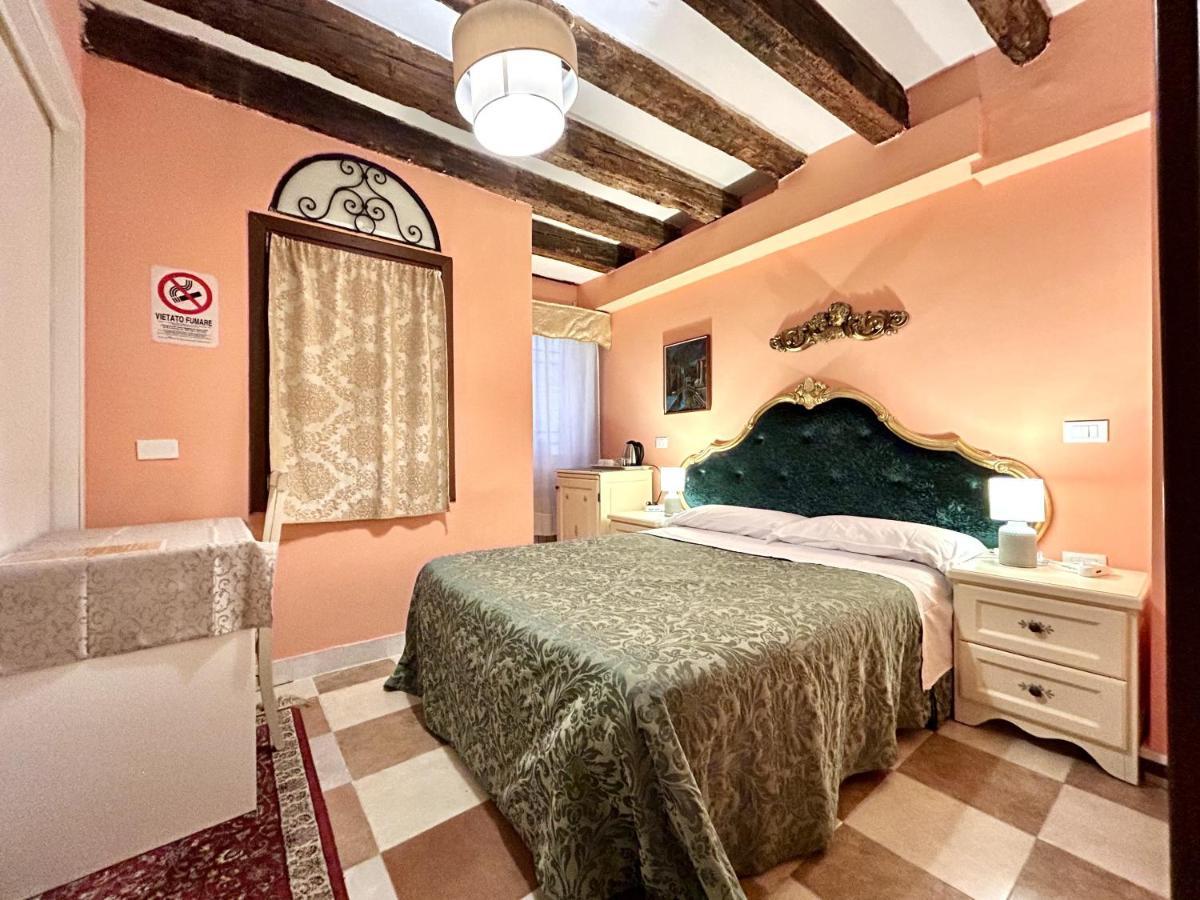 Bed & Breakfast Alloggi Serena Venezia